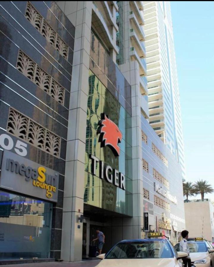 Appartement Bright Luxury 2Br Aprt Dubai Marina With Balcony Extérieur photo